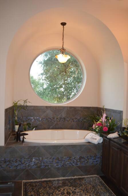 Villa At Cibolo Chase, A Private Resort With Pool Bulverde Luaran gambar
